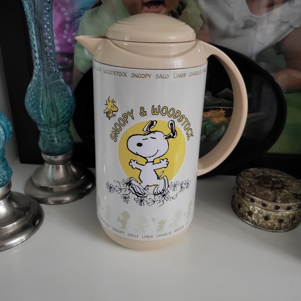 Peanuts Snoopy & Woodstock Cream and Yellow Thermos